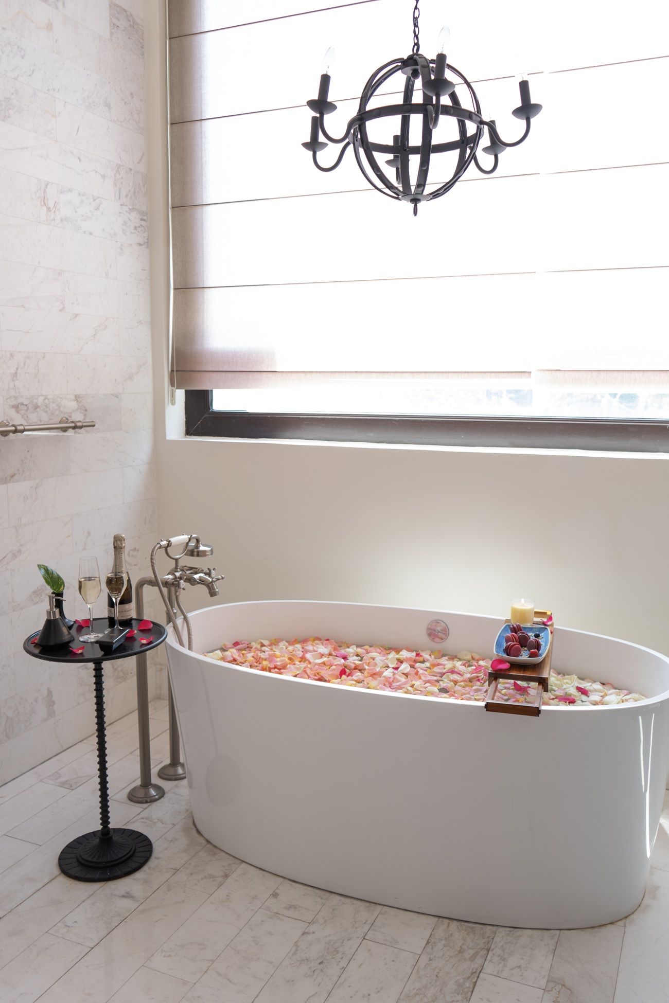 sumérgete en la privacidad y armonía de su suite y tome el descanso que merece